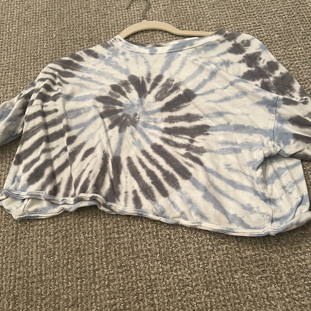 Long Sleeve Crop Top